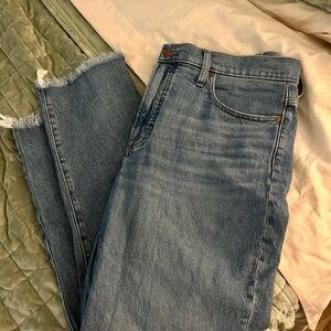Madewell High Rise Frayed Hem Jeans - Blue. Vintage Perfect Jeans.